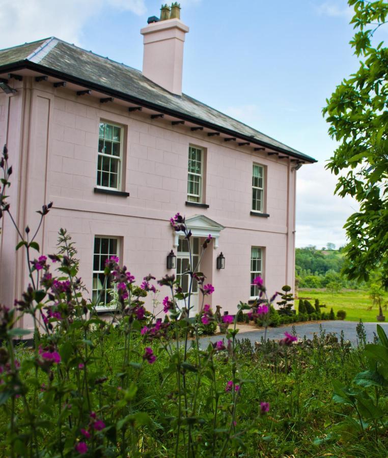 Syon House Hotel Бадли-Солтертон Экстерьер фото